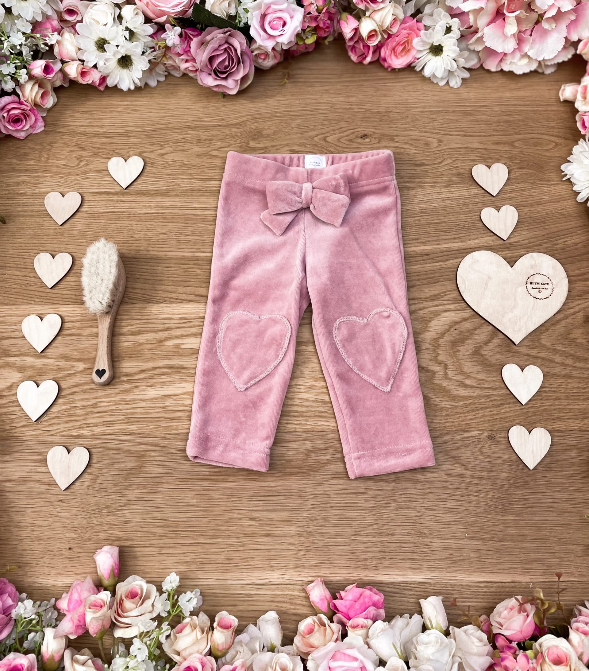 Spodnie welurowe z serduszkami pastel pink