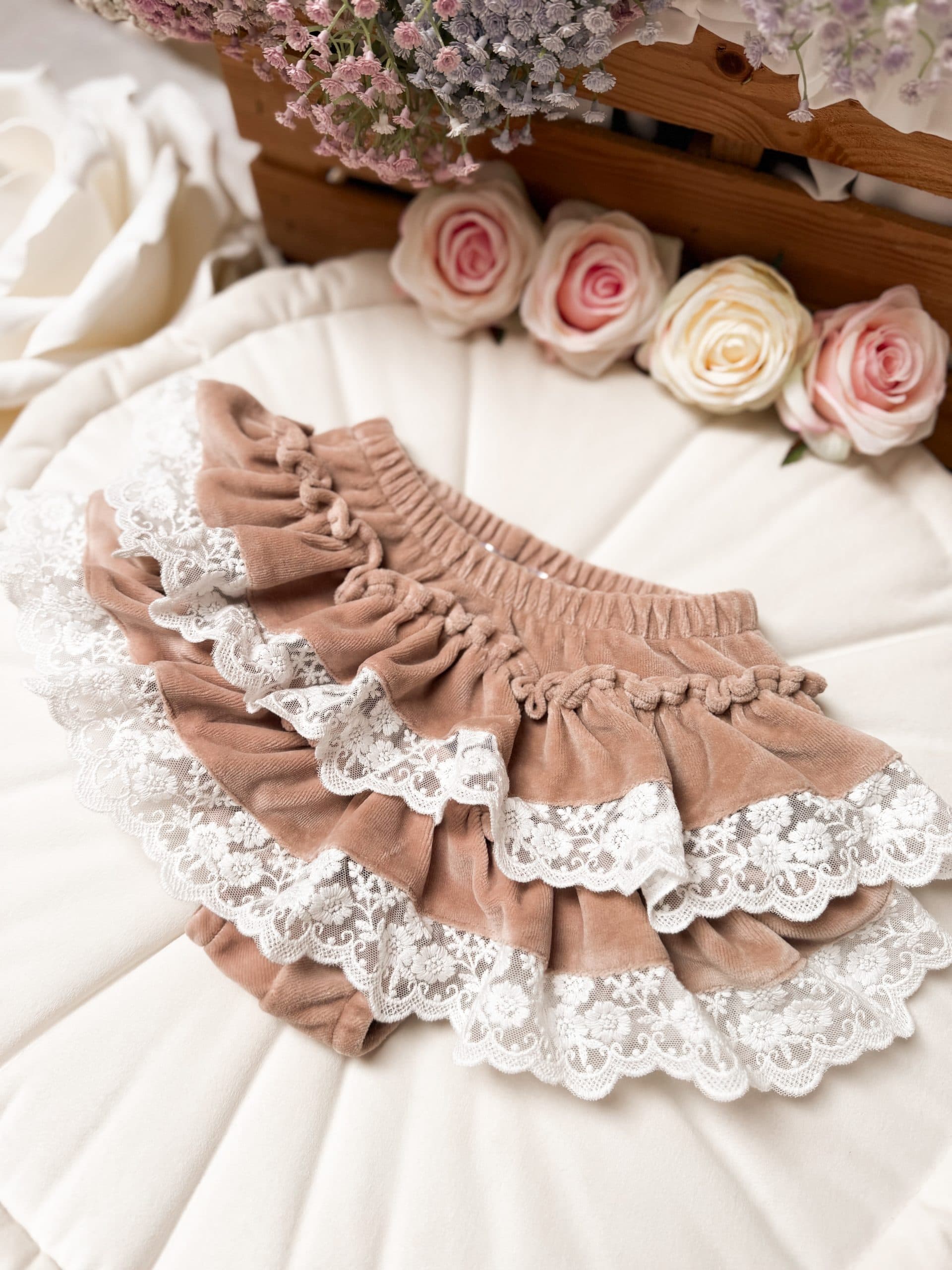 Eleganckie bloomersy welurowe Café Latte